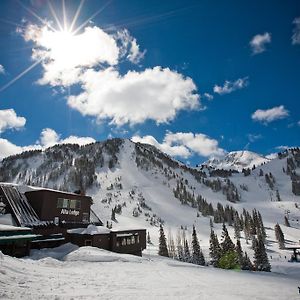 Alta Lodge